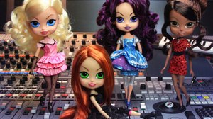 Planeta Junior Joins m4e’s ‘The Beatrix Girls’