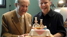 ‘Wallace and Gromit’ Voice Actor Peter Sallis Dead at 96 ‘Wallace and Gromit’ Voice Actor Peter Sallis Dead at 96